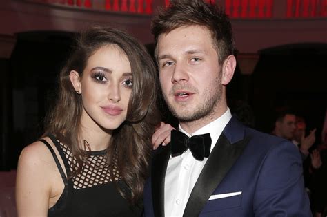 Według informacji portalu joanna opozda i antoni królikowski mają się pobrać. Zdjęcia: Antek Królikowski ma nową dziewczynę. Pochwalił ...