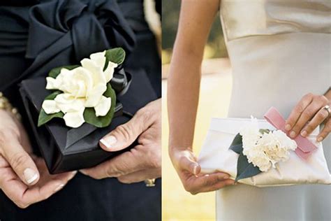 Wedding flowers for brides mother. Friday Flowers: For the Moms | Flowers for mom, Mother of ...