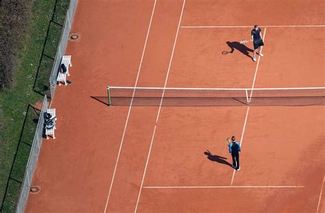 It's the disease as it will be experienced in the months and years to come: Coronavirus im Südwesten: Ja zu Tennis, Nein zu Handball ...