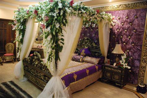 Romantic wedding room decoration ro. Bride & Groom: Wedding Room Decoration/Bedroom Decoration