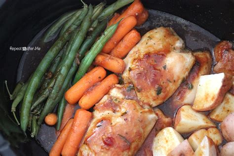 I have love cooking the rice right in the crock pot for this recipe. Crock Pot One Pot Chicken and Veggies - Repeat Crafter Me