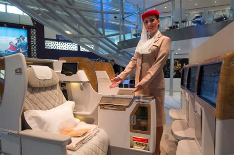 Select the route of your trip, the amount you want to pay to participate in the auction and make your bid. Emirates, Yeni Business Class'ını Tanıttı | Havayolu 101