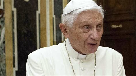 September 2011, im plenarsaal des klein bayern im vatican: Bildergalerie: Benedikt XVI. wird 90: Von Marktl am Inn in ...