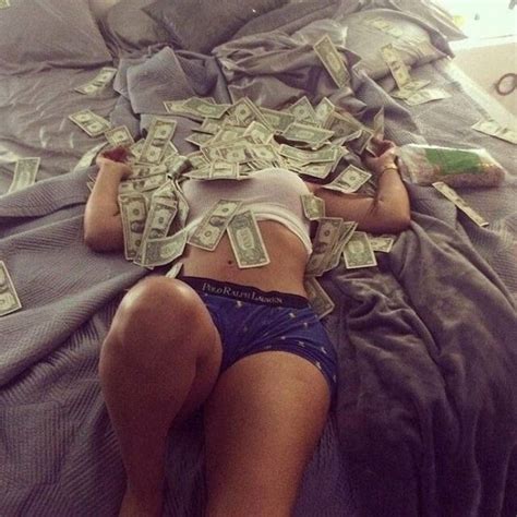 Candy barr (born juanita dale slusher). Strippers Always Seem To Be Swimming In Money (22 pics)