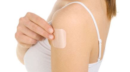 A birth control vaginal ring, commonly known as nuvaring (brand), is a small flexible ring that a women inserts into her how does the vaginal ring prevent pregnancy? Blood clot risk elevated with contraceptive patches ...