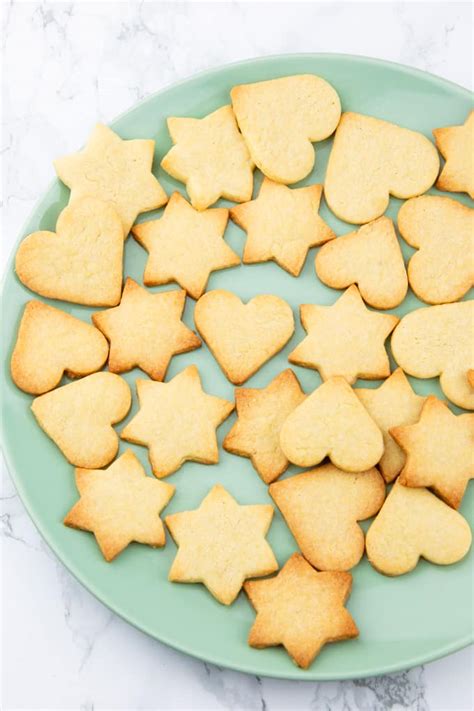 I ♥ hemp hearts, even my twelve year old. Heart Healthy Vegan Hawthorn Cookies : Cashew Butter ...