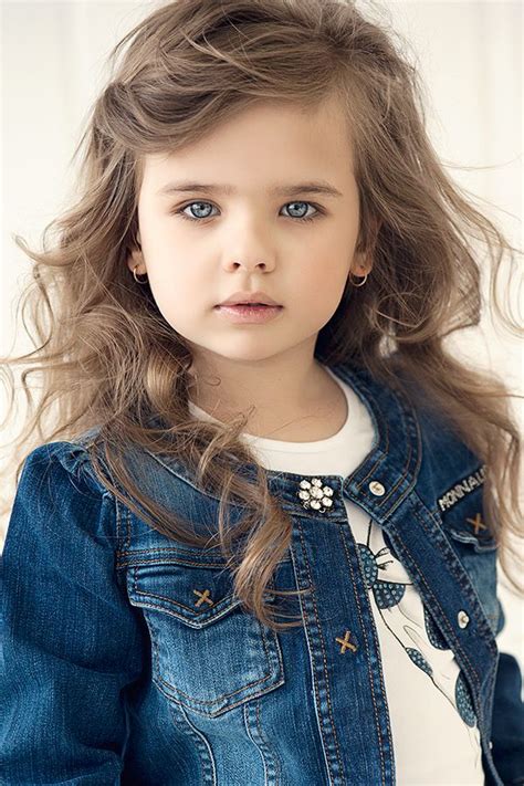 These examples have been automatically selected and may contain sensitive content.read more… Beauty.. | Kızlar, Saç ve Güzellik