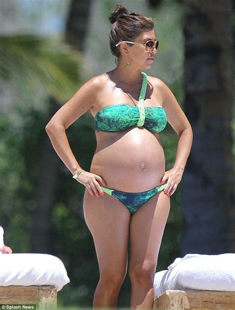 Adventurous auburn wife summer day gets surprised with strong bbc. Kourtney Kardashian shows off her baby bump in a bright ...