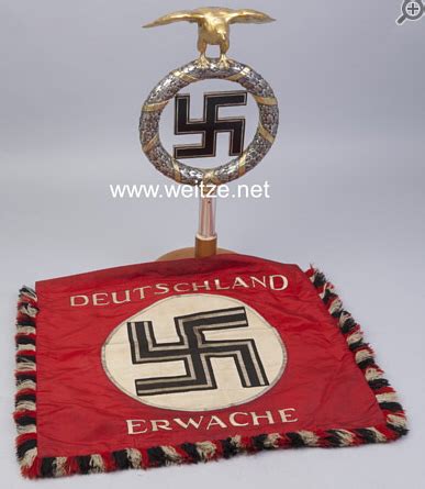 Arisches blut soll nicht untergehn! NSDAP Standarte "Deutschland Erwache"