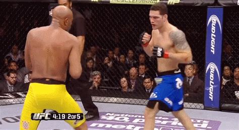 The most sensitive of patriots are fuming mad over chris weidman's desecration of our american flag. Anderson Silva | Chuveirinho FC