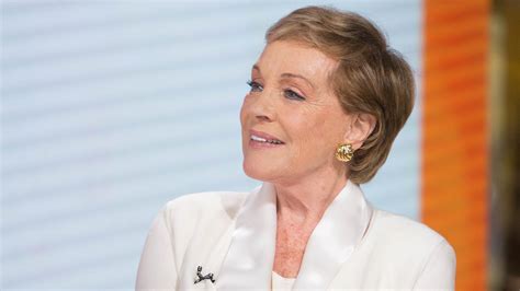 Julie Andrews on 'Despicable Me 3,' Mary Poppins sequel, Netflix show 
