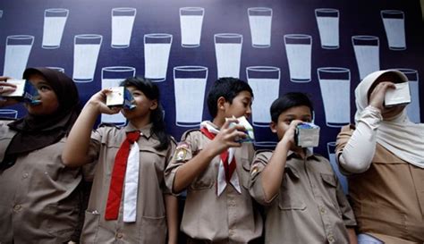 Bagaimana hukum menghisap kemaluan suami penjelasan buya yahya. 7 Peraturan Sekolah Nyeleneh Ini Bakal Bikin Pelajar ...