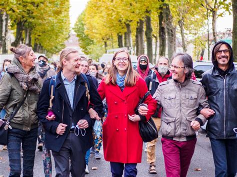 Ils ont survécu à un gros mois avec panache. Ils ont gagné : relaxe pour les cinq prévenus "décrocheurs ...