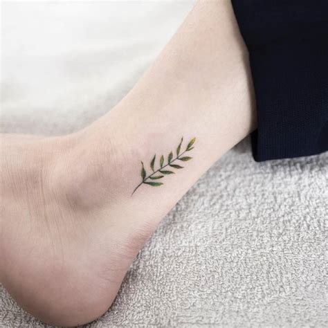Bunlar içinde kadın ayak bileği dövmeleri de dikkat çeker. Tattoo Ideas & Dövme Modelleri - Ayak Bileği Dövmeleri