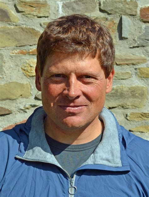 Rtl soll jan ullrich eine mittlere sechsstellige gage geboten haben, damit er ins noch halten sich rtl und ullrich bedeckt. Jan Ullrich: Das Vermögen des Ex-Radsportprofis 2020