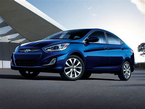 Hyundai accent 2017 2017 hyundai accent has undergone a major integration that gives a new rear face; 2017 Hyundai Accent MPG, Price, Reviews & Photos | NewCars.com