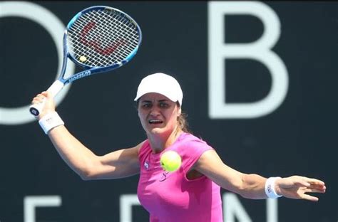 Osorio serrano maria camila — niculescu monica (retired). WTA Hobart 2017: Monica Niculescu a fost învinsă în finală ...