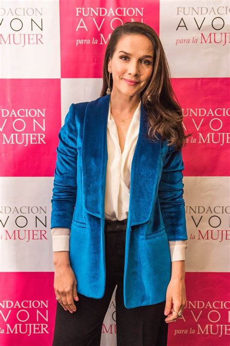 Natalia oreiro recibirá a los participantes got talent llega a la ciudad de canelones con tremenda movida audiciones en el teatro politeama, y música en vivo, food trucks en la peatonal. Наталья Орейро - Natalia Oreiro фото №1006821