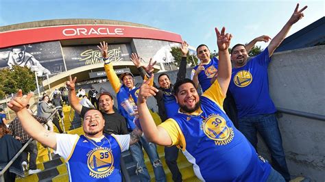 Si sono disputate in tutto 73 finali nba, dal 1947 al 2019. NBA Finals Game 5 Watch Party - YouTube