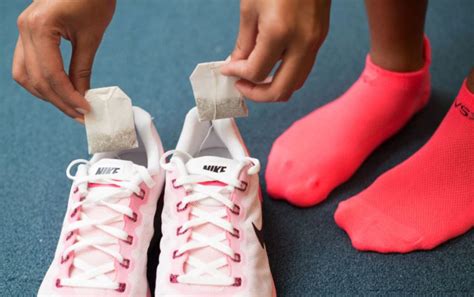 Nah, idn times ada 10 cara menghilangkan bau badan secara alami dan sangat mudah diterapkan oleh kamu. Malu Kasut Berbau Busuk & Kaki Bau Hapak?Jom Ikuti Tips ...