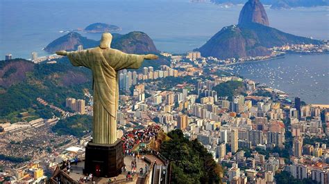 Assumindo de vez o abandono das calçadas e a não priorização do pedestre. sao paulo skyline best view - Google zoeken | Alleen ...