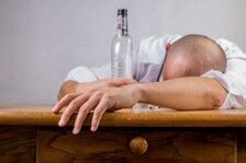 Wann beginnt nach euer ansicht nach alkoholismus. Alkohol - Wann beginnt die Sucht? - Natürliche Heilung ...