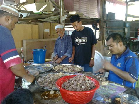 Bagi info dong open bo area kalcit dm yah. KETUA KAMPONG MERGONG TENGAH: Suasana Kenduri Kahwin Di ...