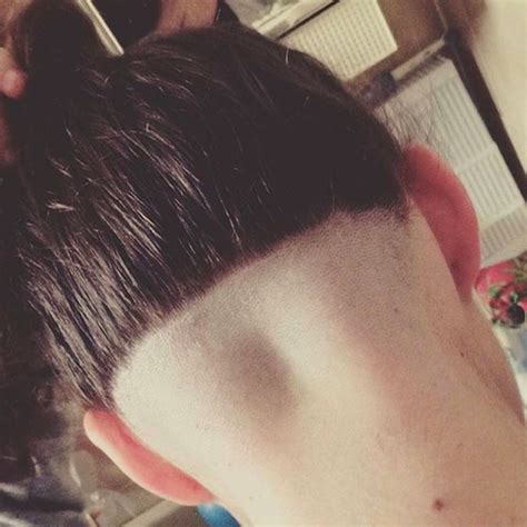 We inspire confidence, develop masculinity and foster long mens hairstyles are slowly creeping in fashion (finally). Long Haircuts Guide for Curly Men | Curly Hair Guys