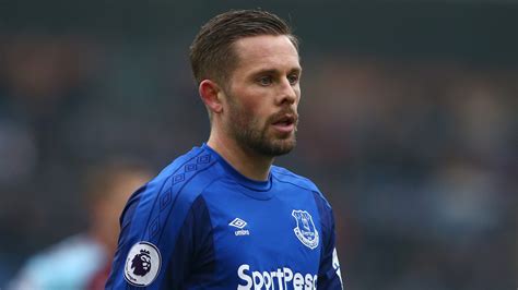 Gylfi sigurðsson statistics and career statistics, live sofascore ratings, heatmap and goal video highlights may be available on sofascore for some of gylfi sigurðsson and everton matches. Everton midfielder Gylfi Sigurdsson out for six to eight weeks with knee injury | Football News