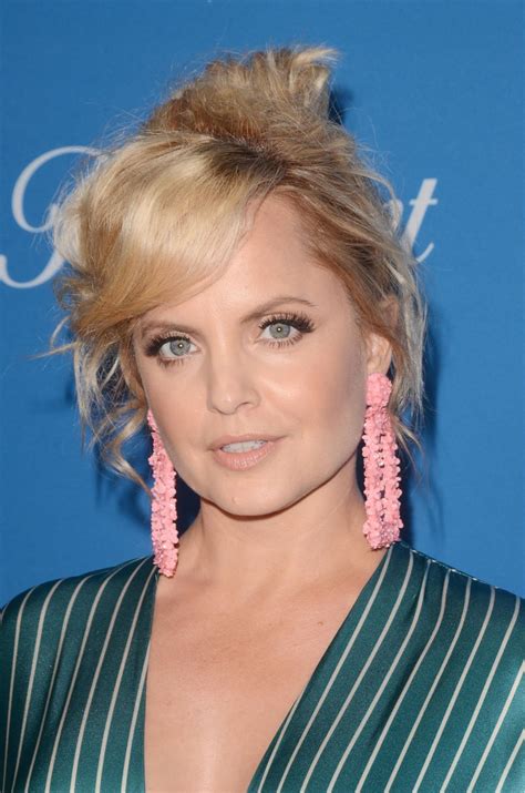 Mena suvari height is 1.63 m and weight is 48 kg. Mena Suvari - HawtCelebs