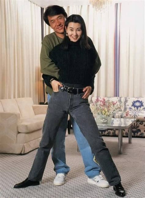 Jackie chan did not get divorced from his wife, but did have an affair in 1998/99 and had an alleged i heard that jackie chan and his wife are getting a divorce. 장만옥.성룡 | ジャッキーチェン, 成龍, チェン