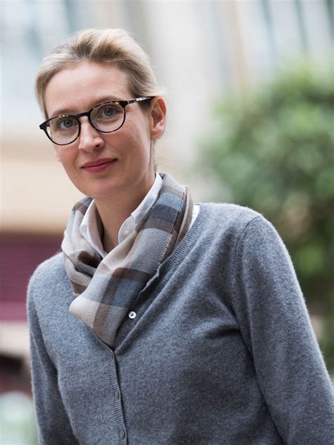 285,478 likes · 61,010 talking about this. The New Face of AFD: How Right-Wing Is Alice Weidel? - DER ...