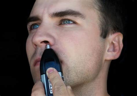 The multipurpose wahl micro groomsman trimmer is a great tool to help get rid of nose, ear, brow, sideburn, and toe hair; 5 Best Nose Hair Trimmers For Men - Reviews & Buying Guide