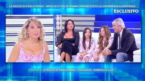 Con la nazionale italiana si è simonetta nacque un figlio;8 dopo il divorzio, nel 1998 conobbe la giornalista federica cappelletti che poi sposò nel 20108 e dalla quale ebbe due. Paolo Rossi moglie Federica e figli: chi sono e cosa fanno