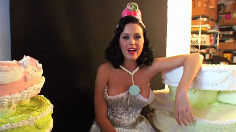 Teenage dream spawned five #1 singles, only the second album in history to do so after michael. The Making of Katy Perry's 'Teenage Dream' Album Packaging ...
