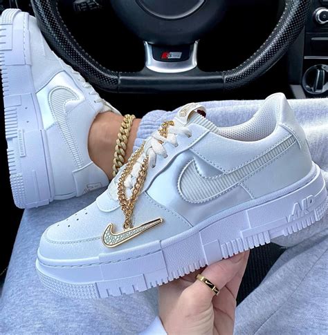 Get the best deal for nike air force one sneakers for men from the largest online selection at ebay.com. Der neue Nike Air Force 1 Pixel - Sneakerparadies