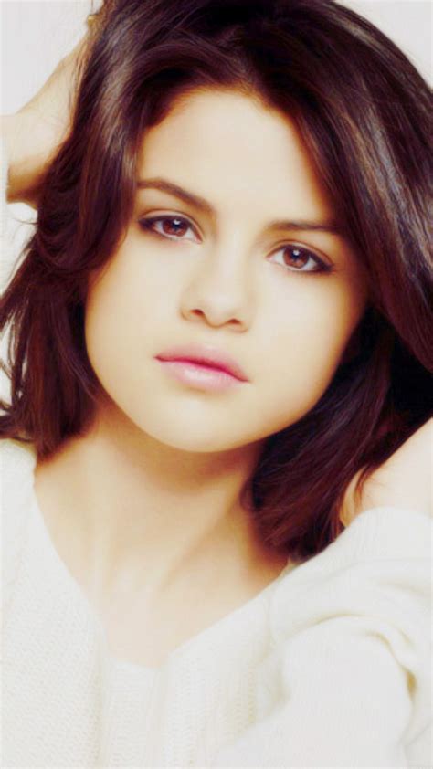 Selena gomez sweet smiling face front of miror. Selena Gomez Android Wallpapers - Wallpaper Cave