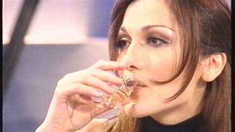 Music video by evelina papoulia performing kapote thimame m'agapouse. ό, τι καλύτερο 1999 Δέσποινα Βανδή & Εβελίνα Παπούλια - YouTube