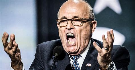 Aller glanz und ruhm sind weg: Desperate Trump Hires Rudy Giuliani To Protect Him From ...