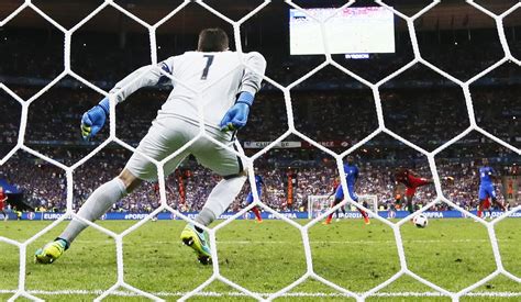 The final of the euro 2020 football tournament should not be played in london due to safety concerns over the faster spread of the coronavirus in britain, the european union's top lawmaker on. Euro 2016 final: Éder's wonder strike against France...