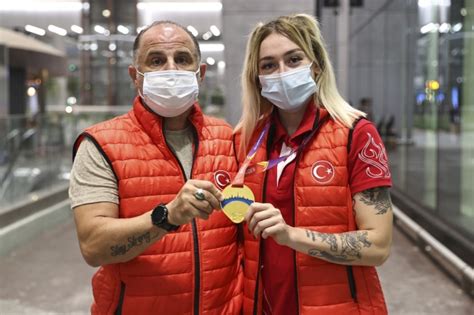 Jun 15, 2021 · milli takım ise turnuvadaki 3. Milli sporcular Estonya'dan 5 madalyayla döndü - Son ...