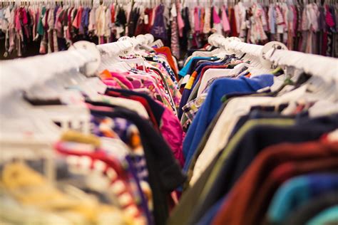 Consignment stores may have niche items or may contain everything from kitchenware to clothing. How to Start A Consignment Shop Business - Start Up Jungle