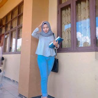Subscribe like dan shere suport terus biar sering aplud.#hijaber#tiktokindonesia #tiktokterbaru#. Pin di jilboobs