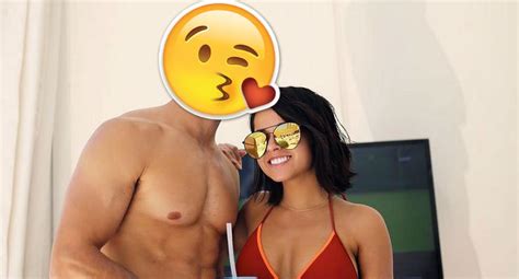 A la salida del sanatorio, coti y candelaria se encontraron con iván sorokin, músico e hijo mayor que el cantante tuvo en su anterior matrimonio con valeria larrarte matias salgado Becky G: Novio de cantante la rompe en Instagram por su ...