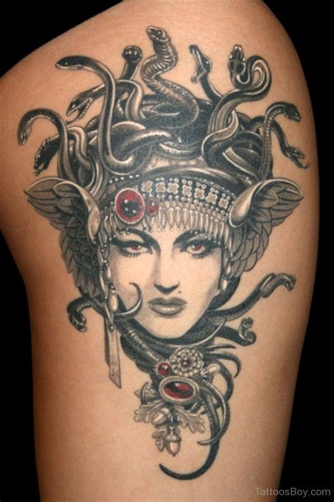 They're closely tied to the ocean and nautical imagery, pinup female figures, fierce predatory animals, or combinations of hearts, roses, and daggers. Tattoo Designs, Tattoo Pictures | A category wise ...