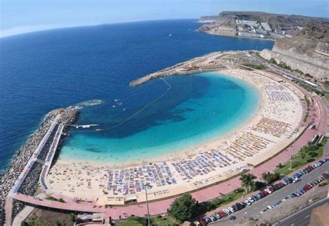 1 strand within a yarn group: "der Strand: Playa Amadores -Strand der Verliebten" Hotel ...