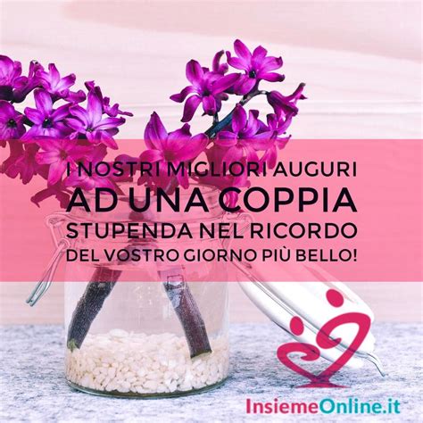 Ogni anniversario è unico e irripetibile e va festeggiato con cura, attenzione e. Pin di Pandacorno Con ciambelle su Silvia nel 2020 | Auguri di buon anniversario di matrimonio ...