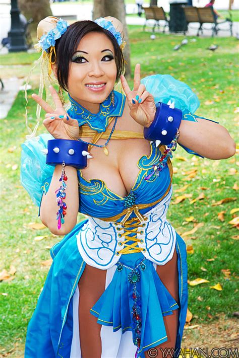 Official model mayhem page of yaya j; Yaya Han - Cosplay sexy du jour