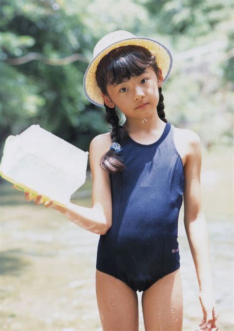 Something that does seem different here though is that the fans, as well as management, are actually given a chance to speak, adding another layer of understanding to the world of junior idols. Kaneko Miho Japanese Junior Idol gallery-1920 | My Hotz ...