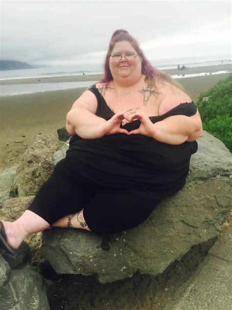 Ex on the beach 1 (us). SSBBW SinfullyDivine on Twitter: "Chilling at the beach ...